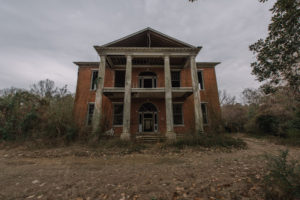 Antebellum Arlington - Autopsy of Architecture